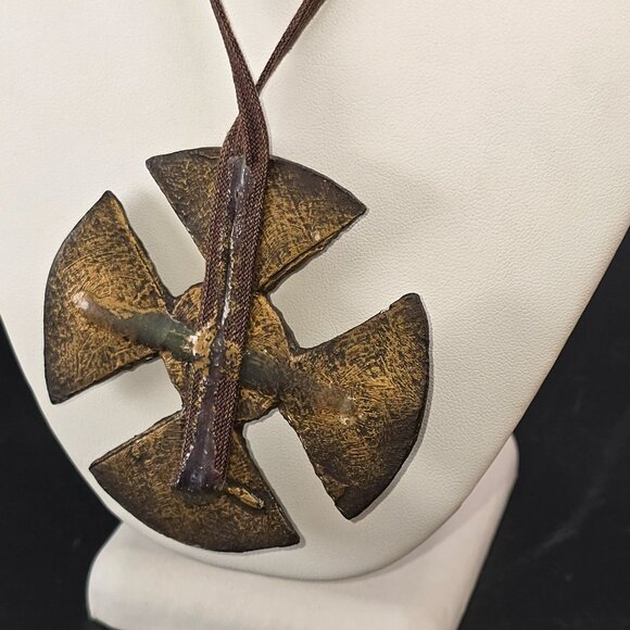 Handmade Brown Montrose Cross Pendant Necklace With Green Glass Accents HS190 - Picture 4 of 4